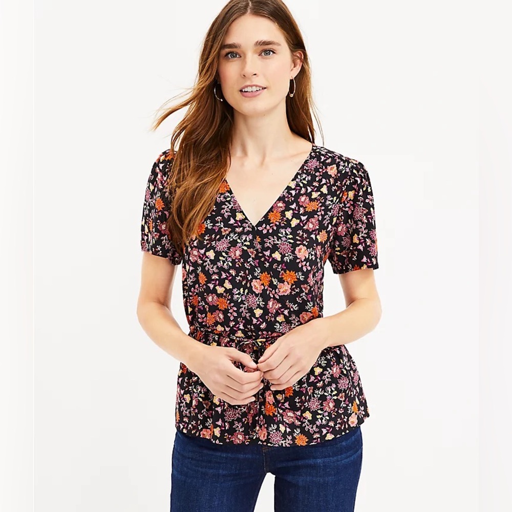 NWT Loft Floral Wrap Short Sleeve Blouse